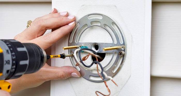 Outdoor Lighting Installation Cost 2025: How Much to Install? Outdoor Lighting Installation Cost 2025: How Much to Install?